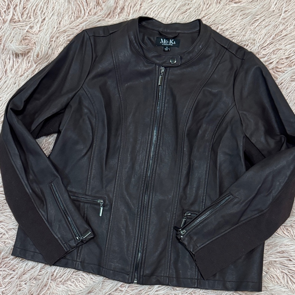 Mo-Ka Women's Classic Black Leather Jacket